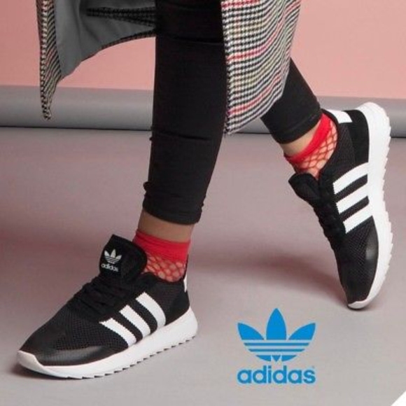 LAST ONE‼️ ADIDAS Originals Fashion Sneakers - Picture 8 of 8